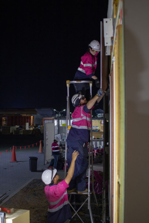 Team UOW SDME2018 Disassembly- Removing second skin wall brackets